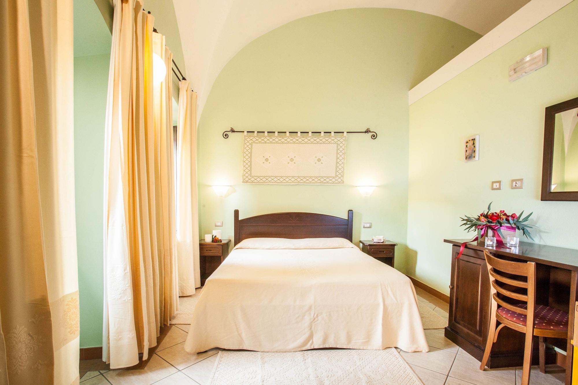 Il Duomo Phg 3* Oristano